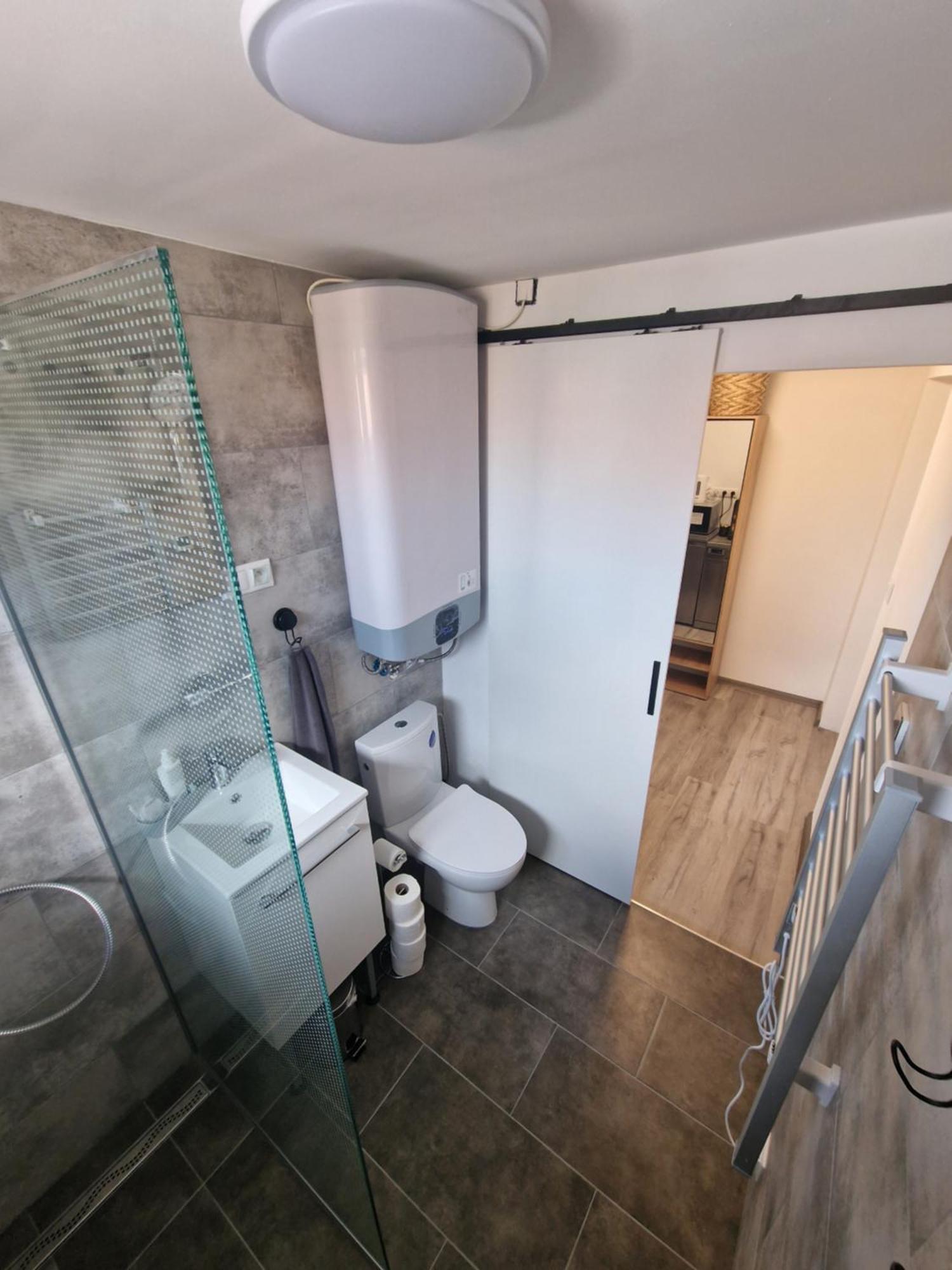 Apartman Vazec Luaran gambar